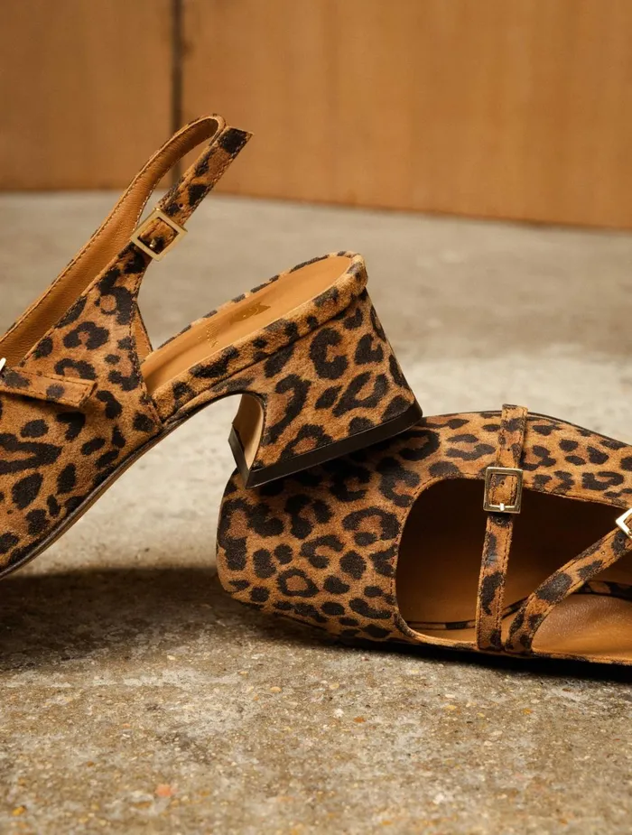 Bobbies Pumps and Mary Janes Becca Wild Leo 8211 Women