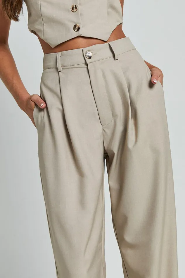 Izara Trousers 8211 Mid Rise Relaxed Straight Leg Tailored Trousers In Oatmeal Women Showpo Pants