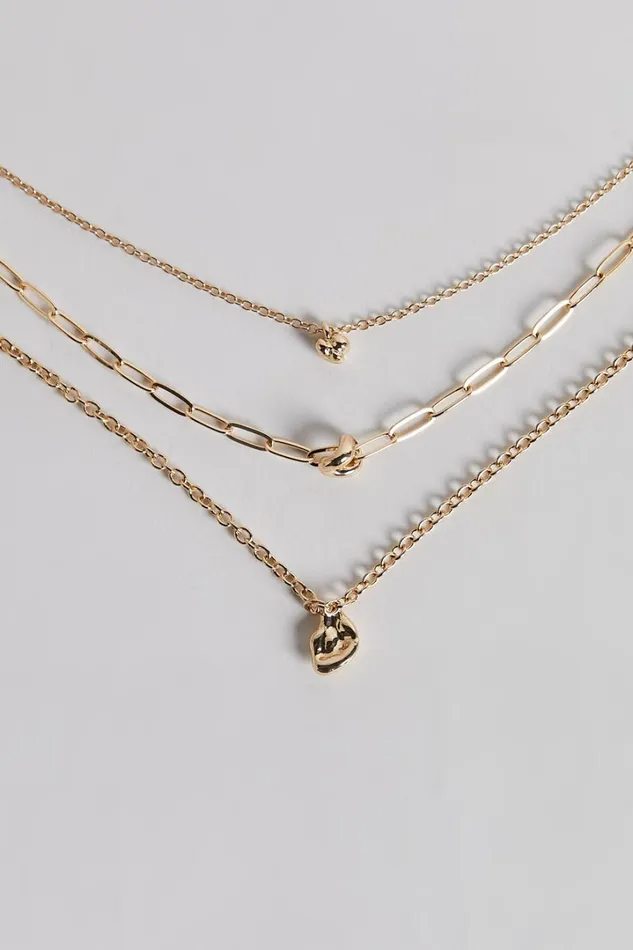 Jagger Necklace Set 8211 Pack Of 3 In Gold Women Showpo Necklaces