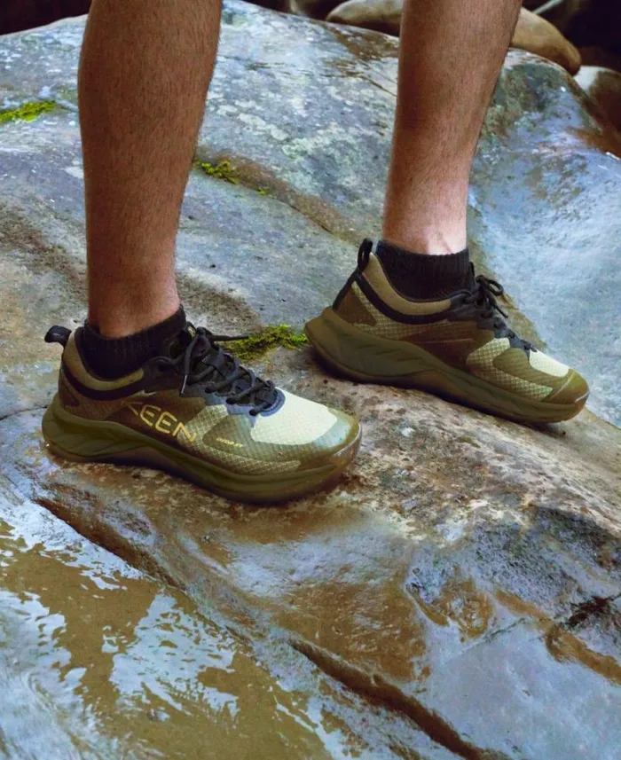 Men KEEN Hike Versacore Waterproof BlackMagnet Hiking Boot Men KEEN Hike Versacore Waterproof BlackMagnet Hiking Boot