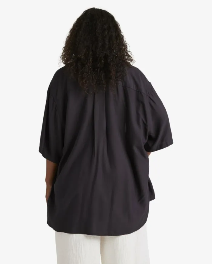 On Vacation Woven Shirt Black Sands Women Billabong Tops