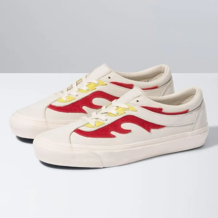 Vans Flamethrower Bold NI FT Antique WhiteRed MensWomens Classics Shoes