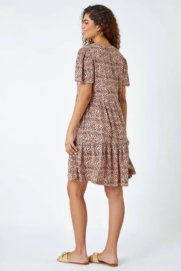 Women Light Pink Zig Zag Lace Trim Smock Dress Roman Dresses