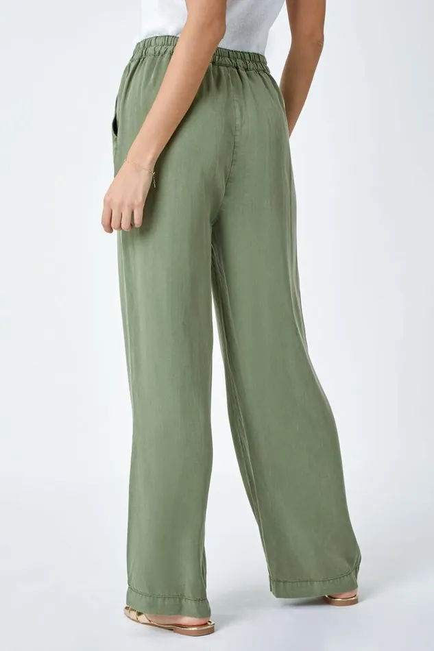 Women Sage Elastic Tie Waist Pocket Shorts Roman Trousers